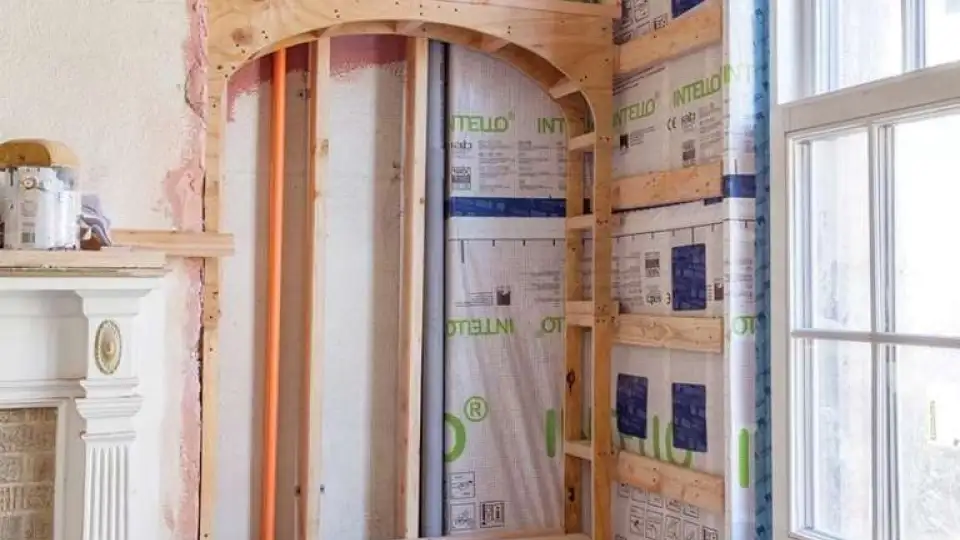 1722Pine001 Ins AB Return at partywall