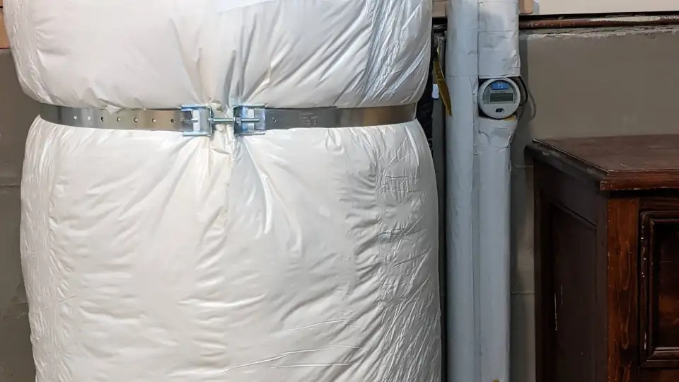 1 Berkeley Pilot House Insulated Tank Cropped