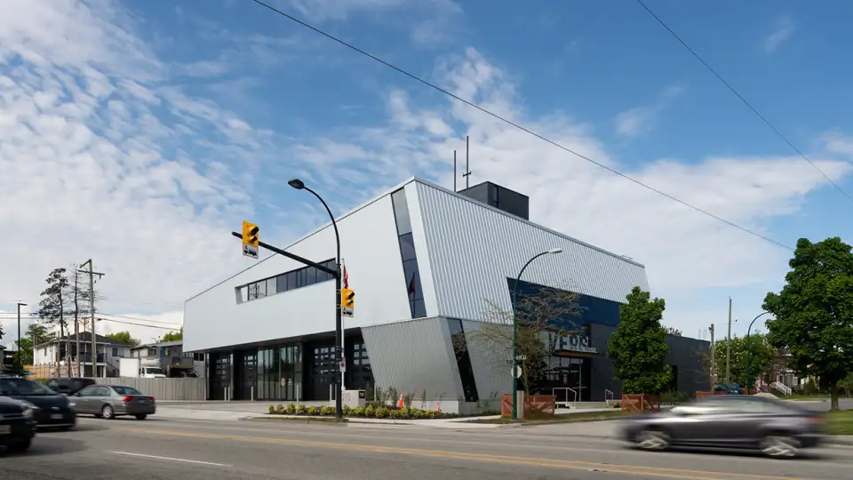 2208 clips cascadia yvr firehall 17 1