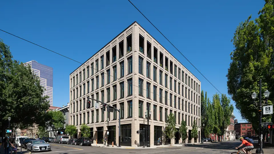 2301 cascadia com pae living building 1