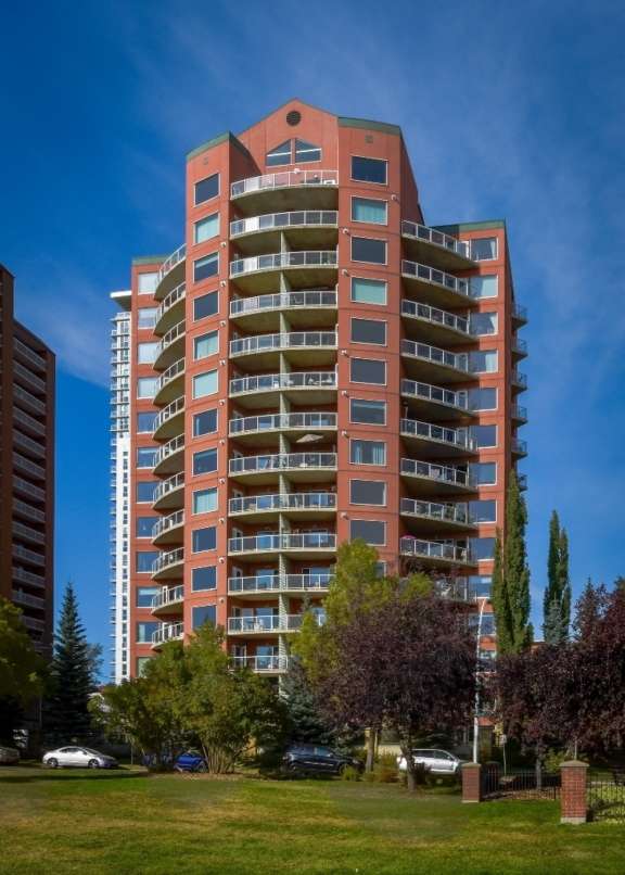 Fullscreen Gallery Image