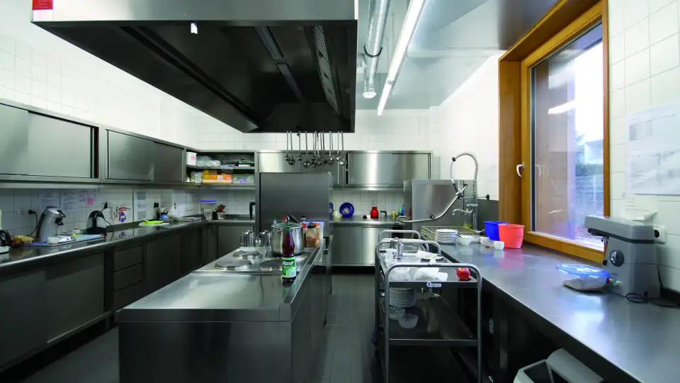 Kitchen of the Schwanheim daycare center, Frankfurt am Main &copy;Passive House Institute