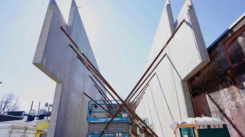 CC David Stark Tantrum Concrete Walls facing South 1