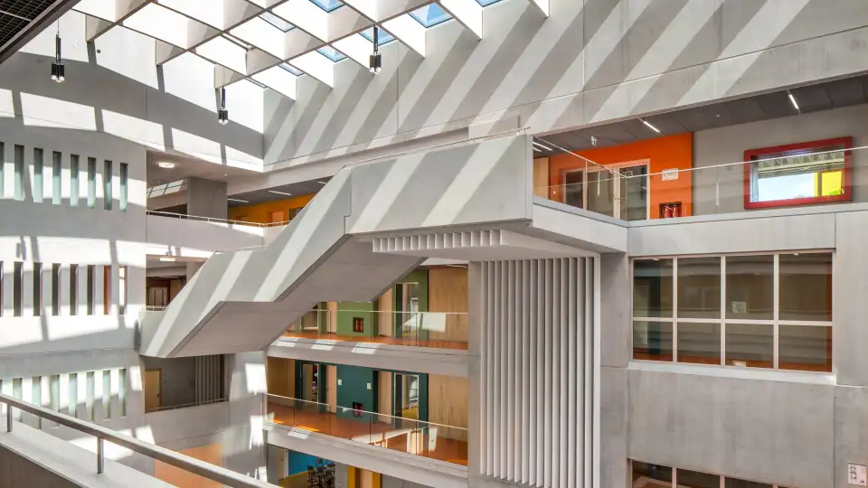 eMail Anhang 2013 LAMILUX Willibald Gluck Gymn. Neumarkt 03