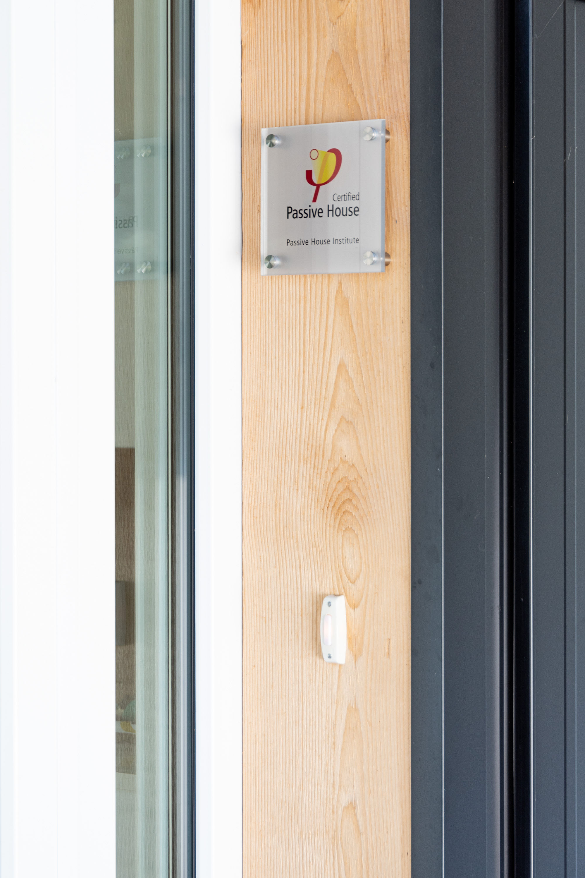 Fullscreen Gallery Image