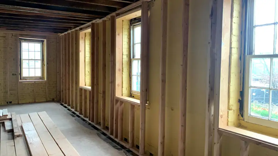 King's Block   Photos   Second Floor Framing