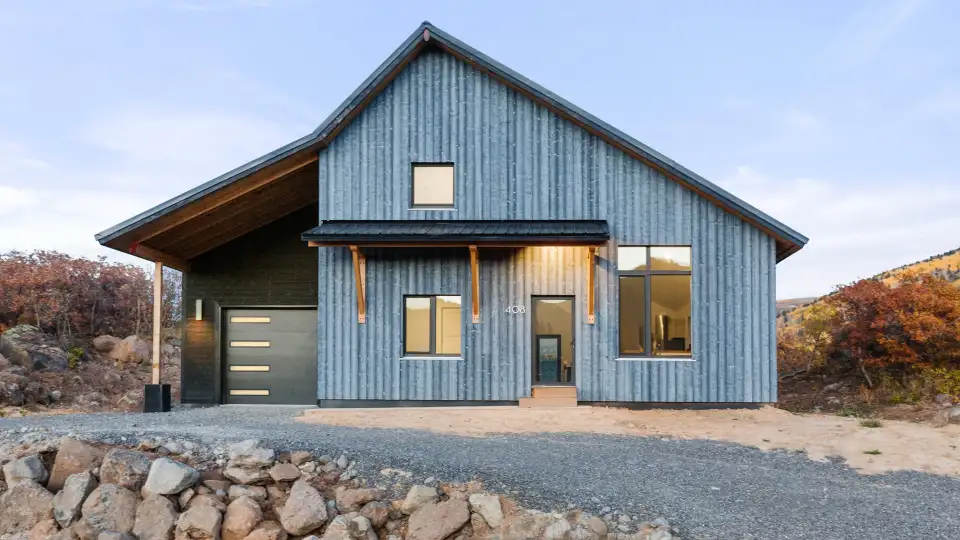 PhoenixHaus facade FB