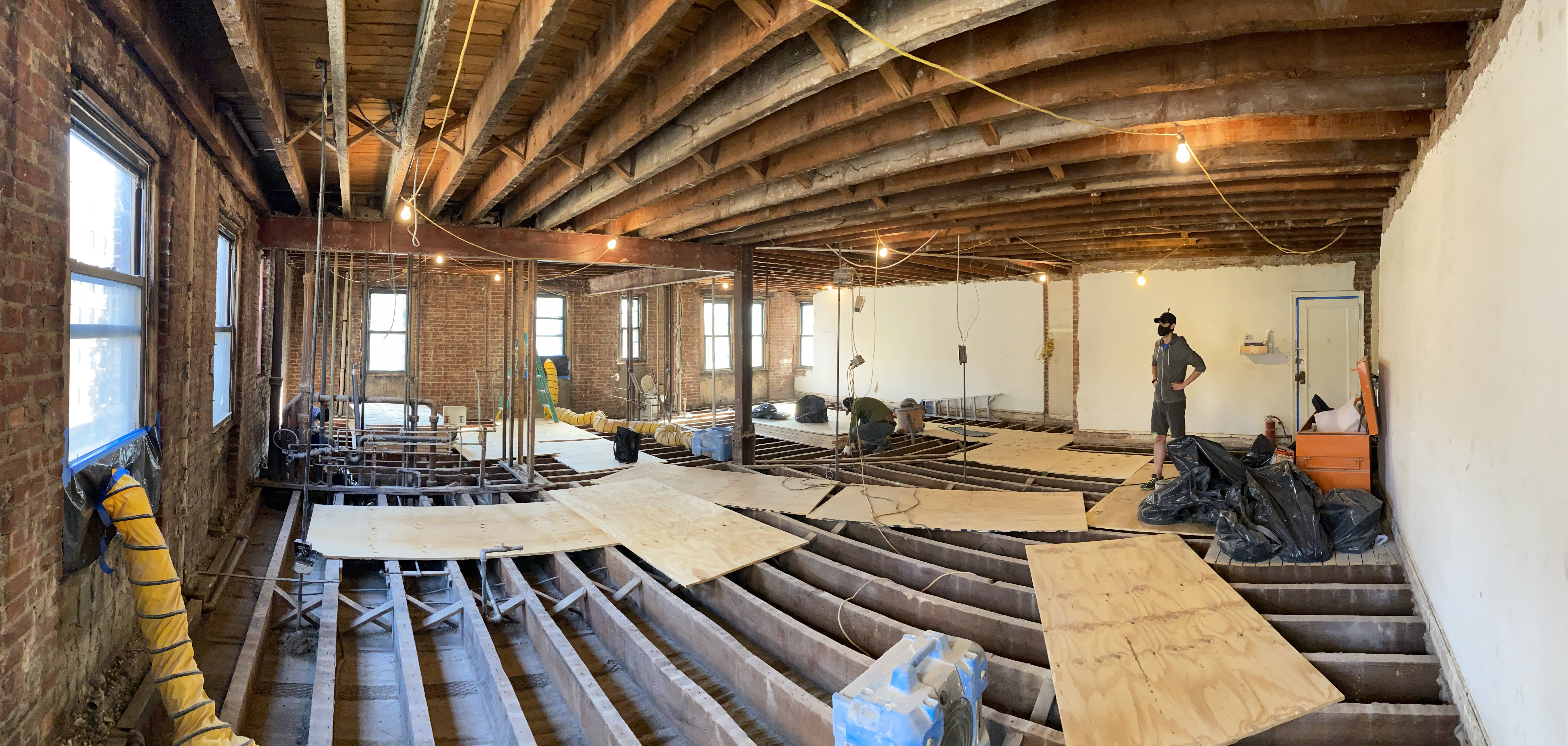 Fullscreen Gallery Image