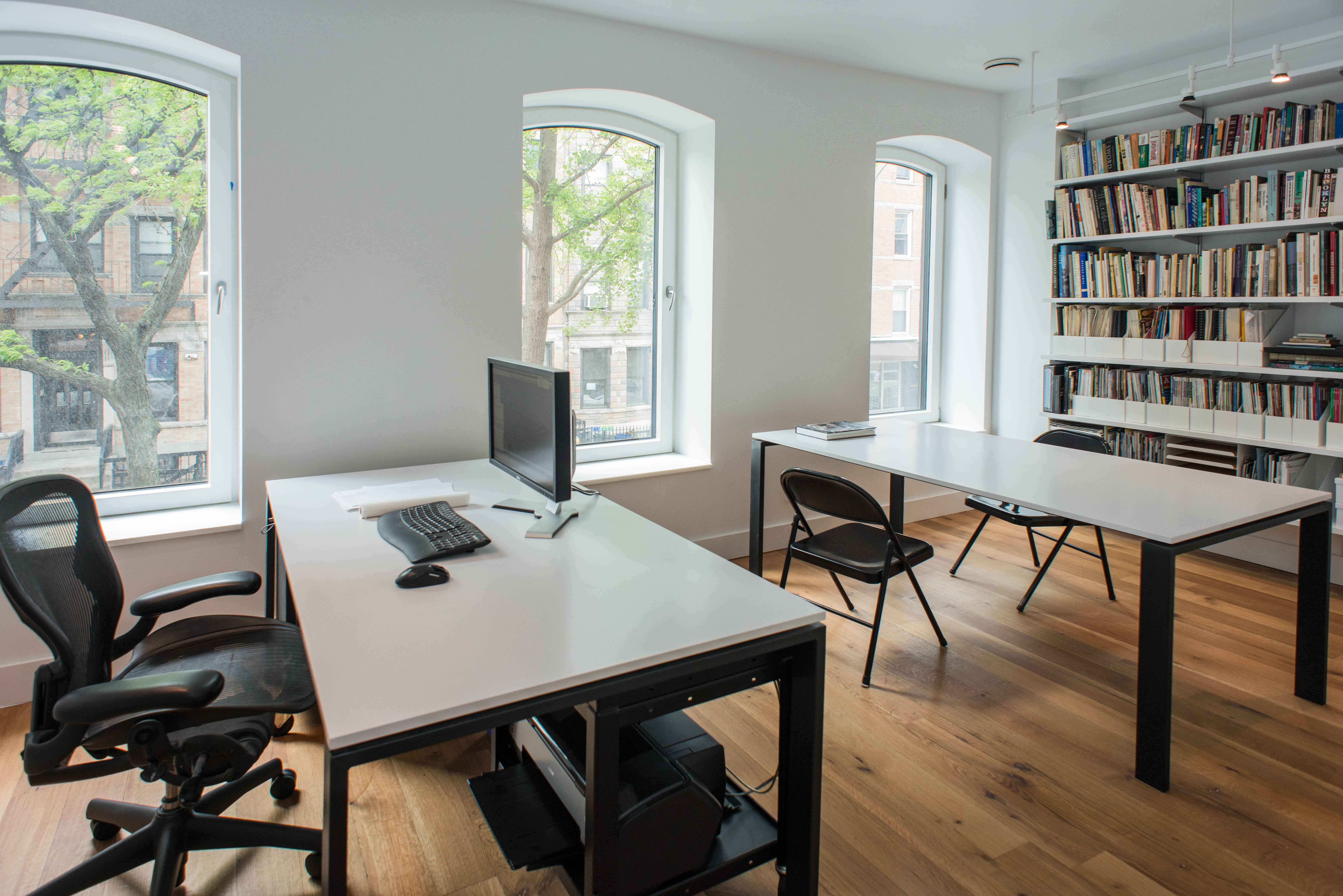 Fullscreen Gallery Image