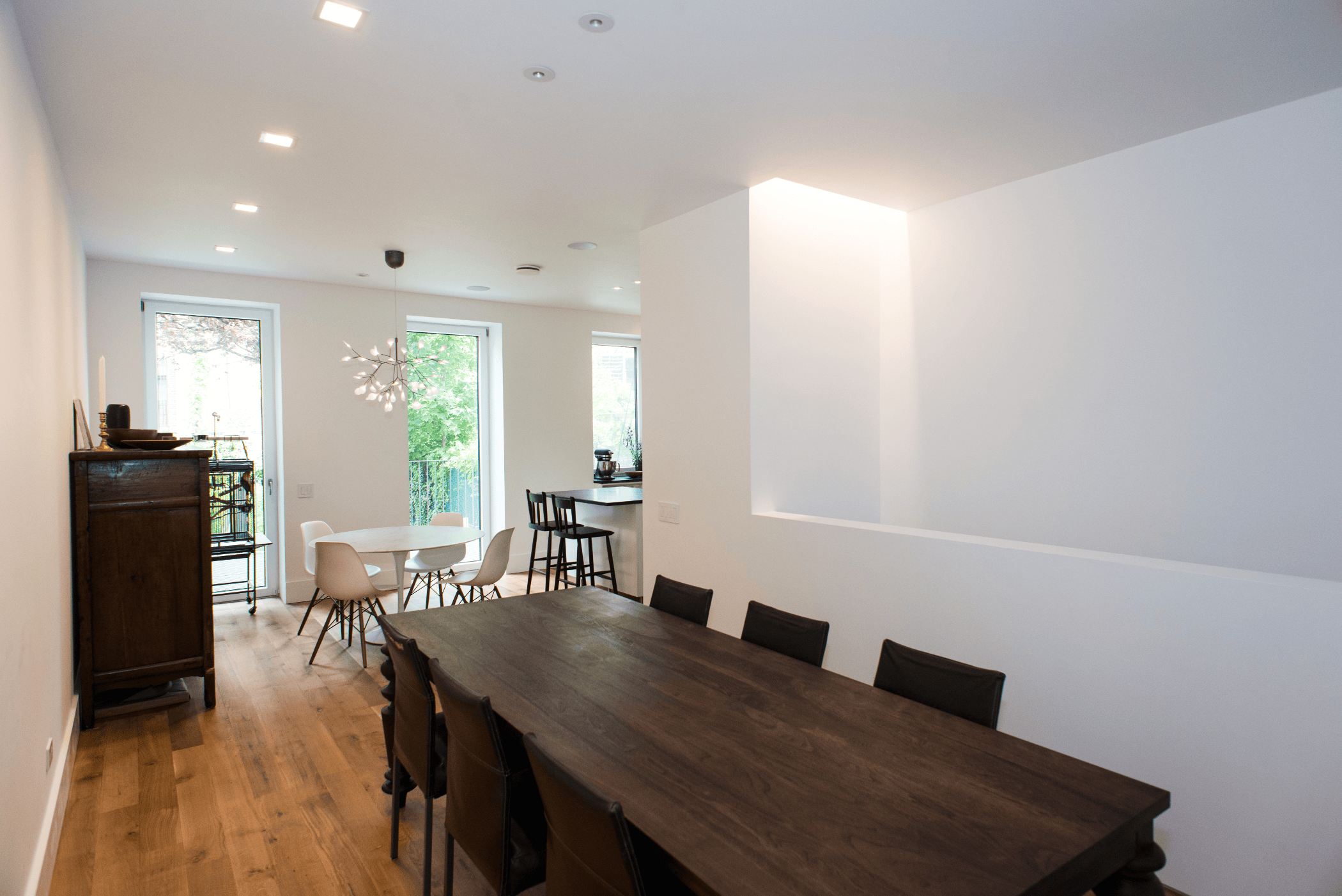 Fullscreen Gallery Image